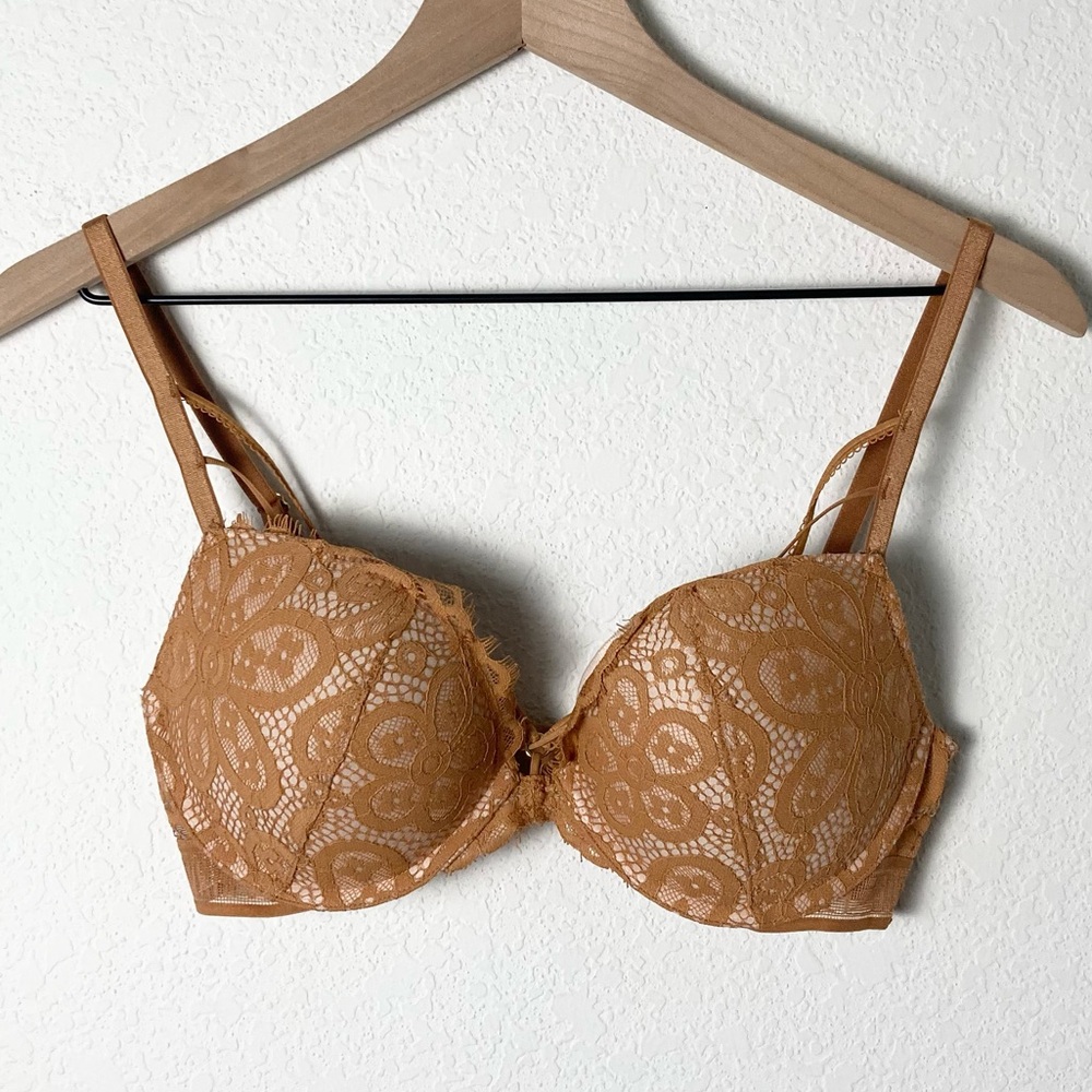 Victoria's Secret Very Sexy Push Up Lace Bra